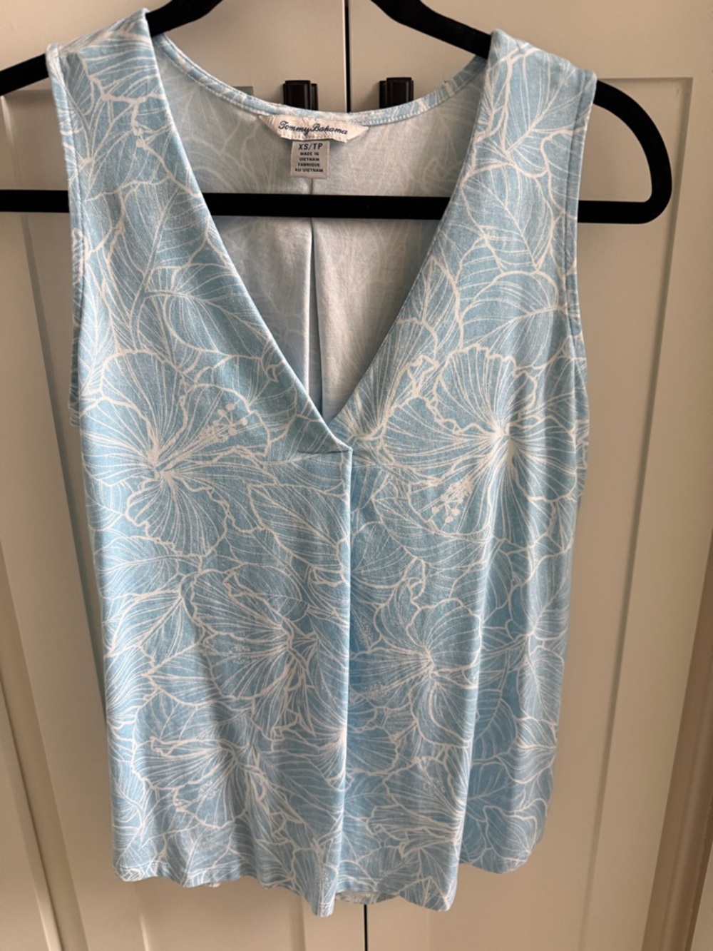 Tommy Bahama Light Blue V-Neck Tank with White Floral Trim